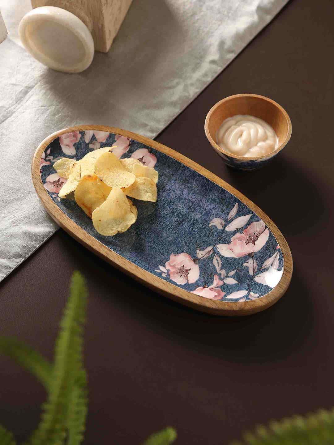 Blue Chip And Dip Platter And Bowl In Flower Design – Amoliconcepts