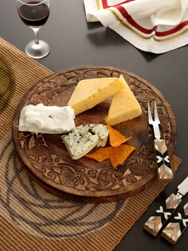 Mango Wood Chopping/Cheese Board – Amoliconcepts