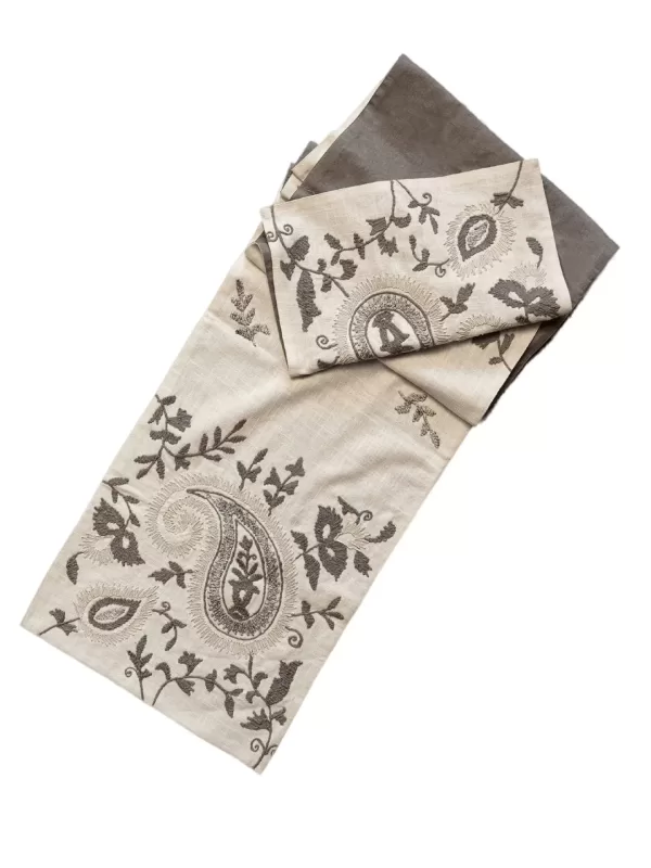 Ivory and grey embroidered table runner - Amoliconcepts