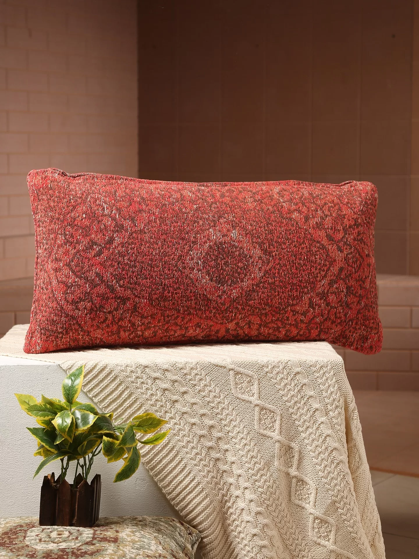 Jacquard chenille cushion cover deep red - Amoliconcepts