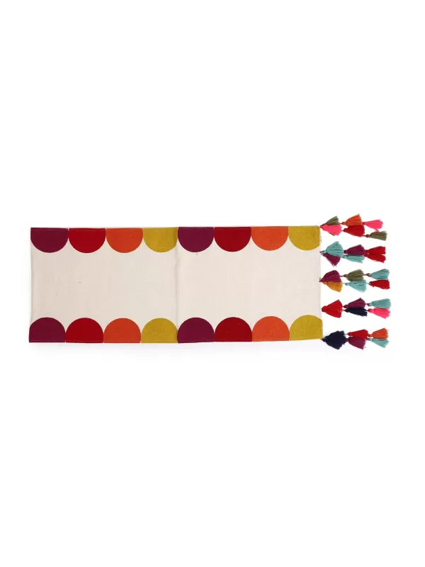 Elegant cotton table runner - Amoliconcepts
