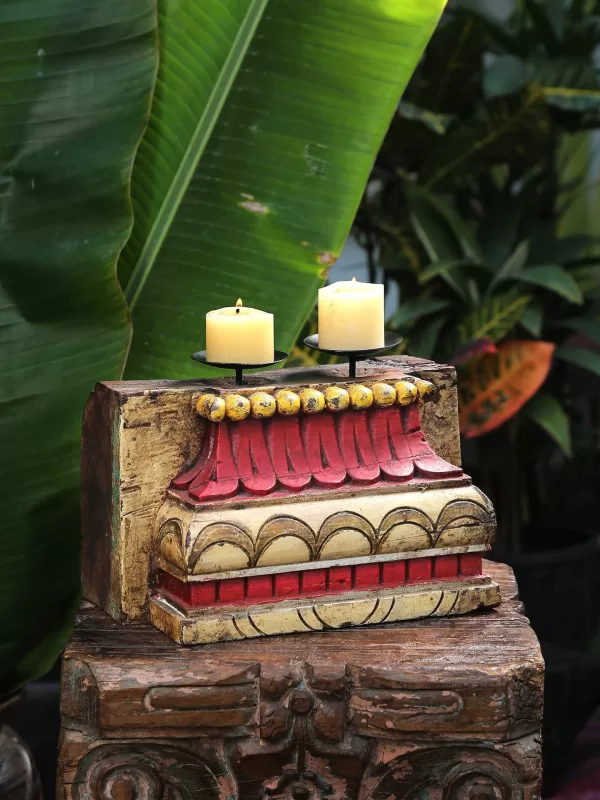 WOODEN PILLAR HOLDER FOR 2 CANDLES - Amoliconcepts