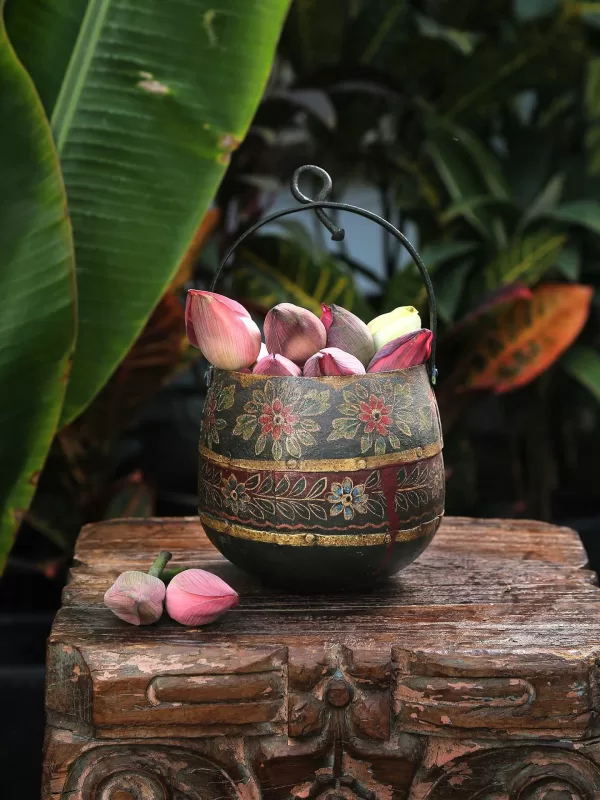 Hand Painted Planter - Amoliconcepts