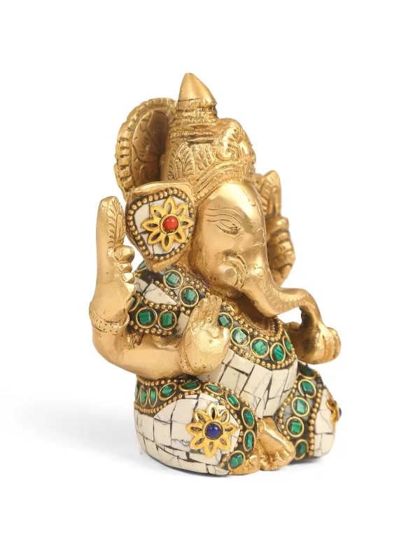 Ganesha In white stone details - Amoliconcepts